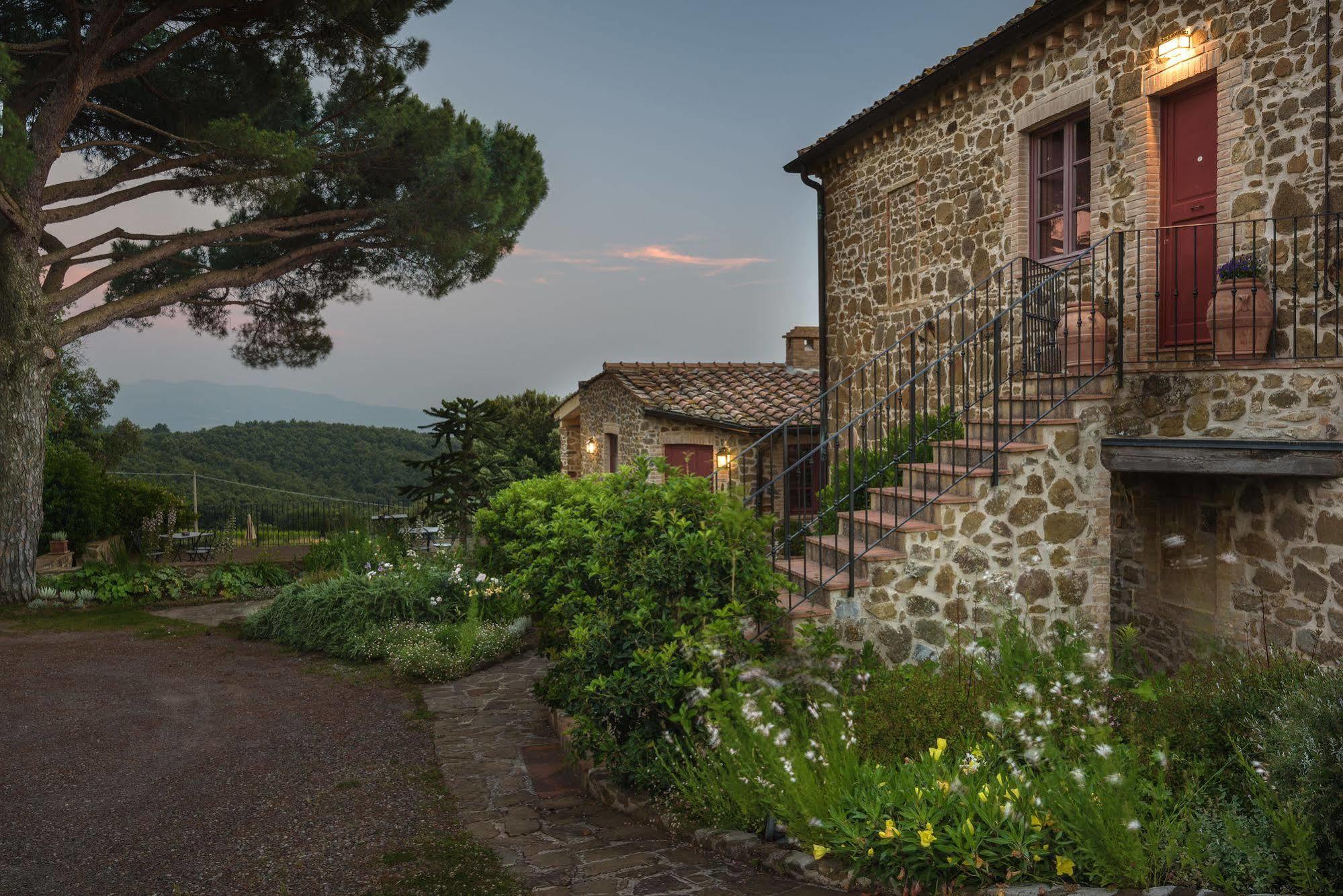 Le Ragnaie Villa Montalcino Ngoại thất bức ảnh